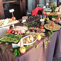 mesa de quesos para boda